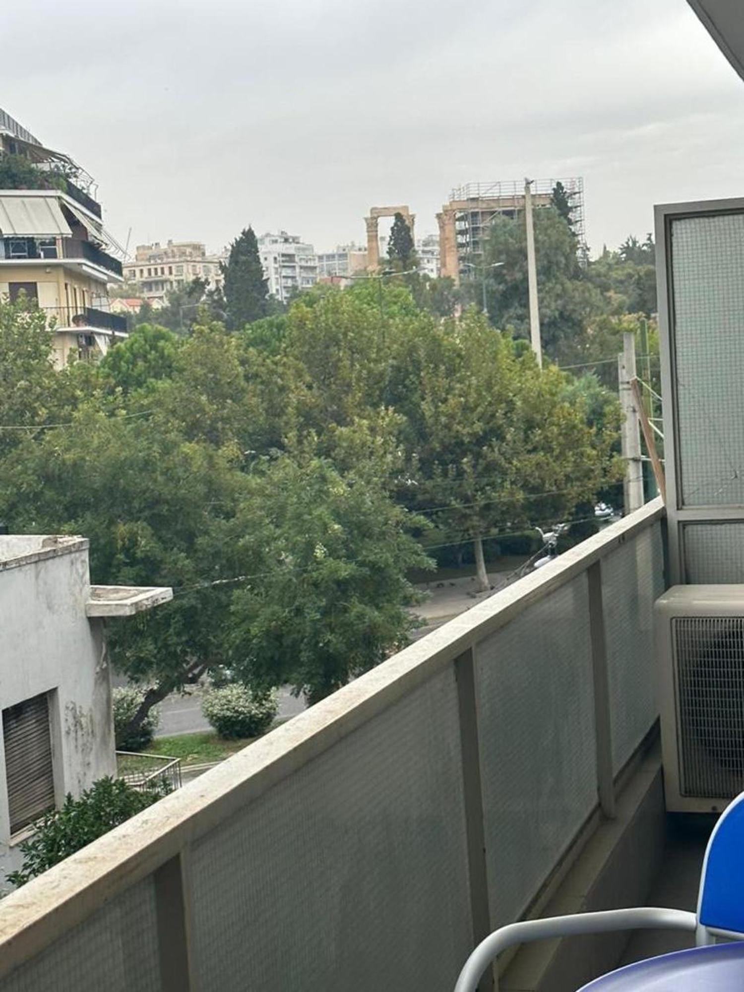 Spacious Stylish Flat At Acropolis Area! Atene Esterno foto