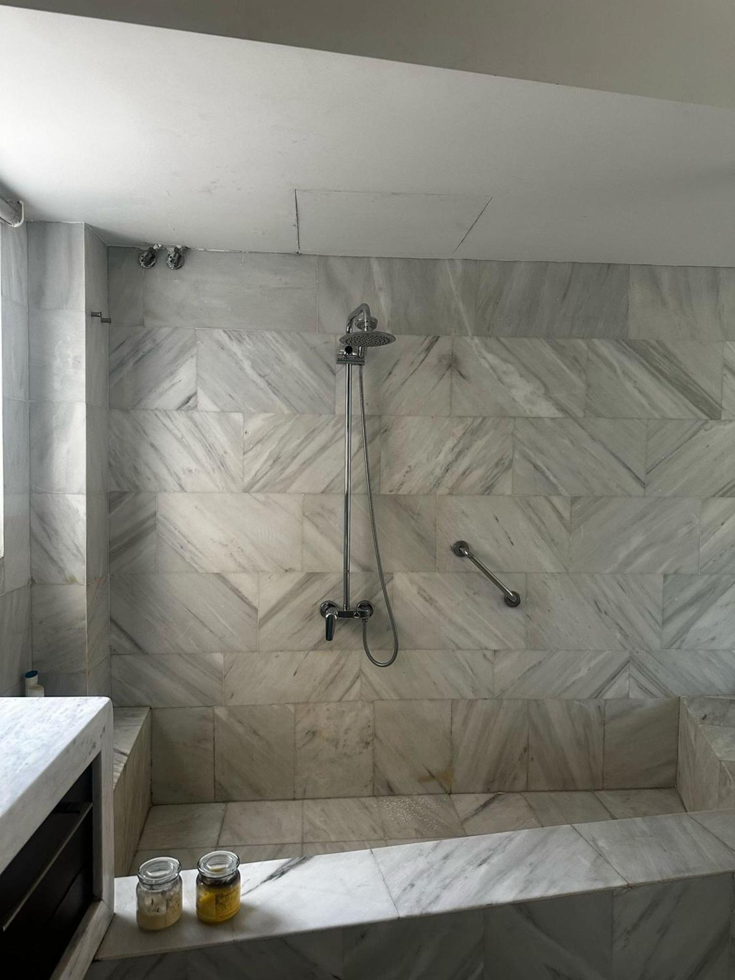 Spacious Stylish Flat At Acropolis Area! Atene Esterno foto